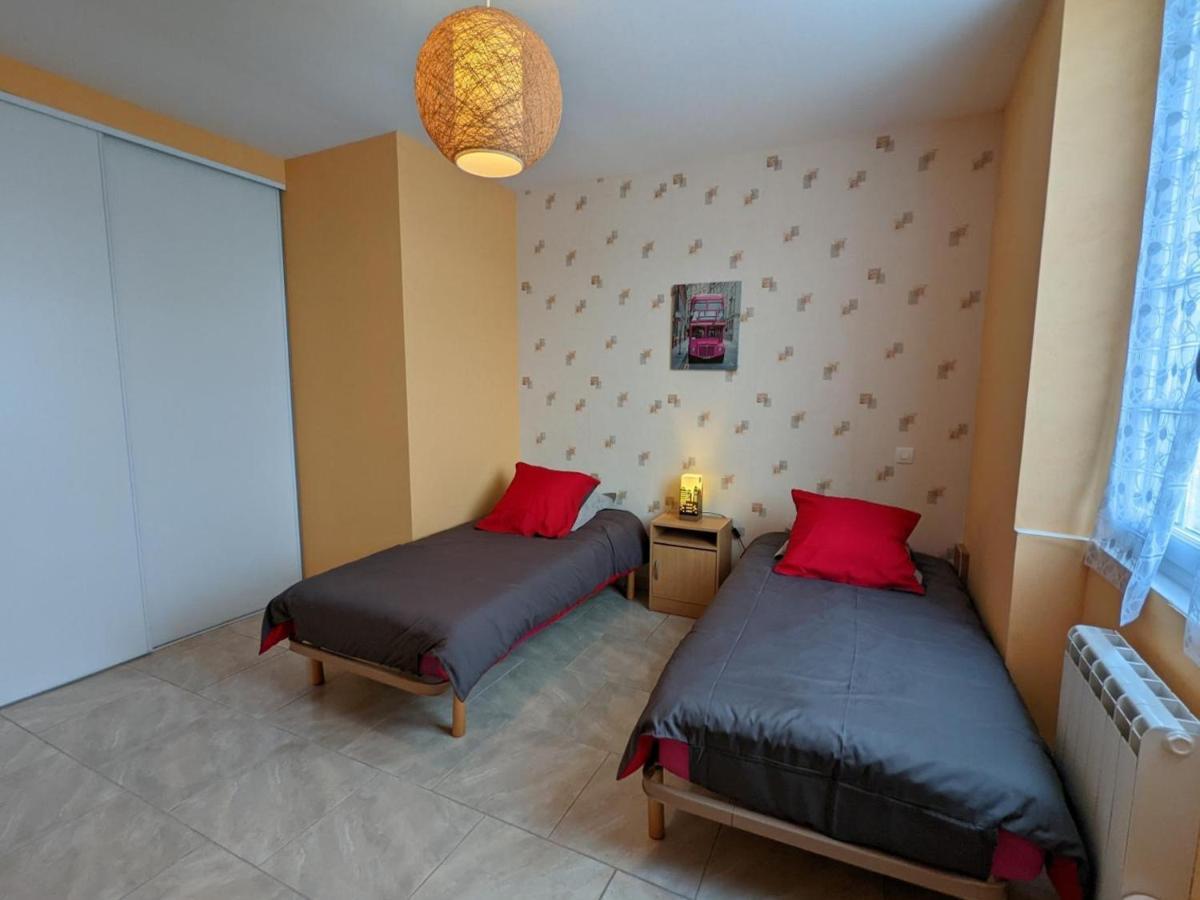 Gite Charmant Au Coeur D'Un Chateau Historique Avec Parc, Proche De Cognac, Ideal Famille Et Nature - Fr-1-653-167 Cherves-de-Cognac Exteriör bild